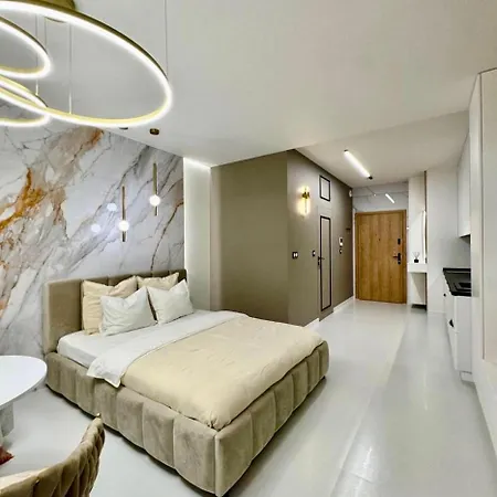 Appartement New In The Very Center *